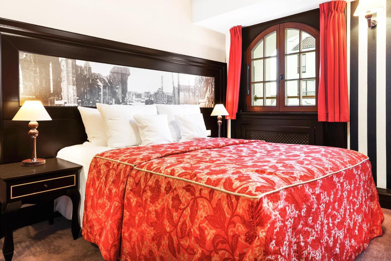 Hotel Gdańsk Boutique Extérieur photo A typical room at the hotel
